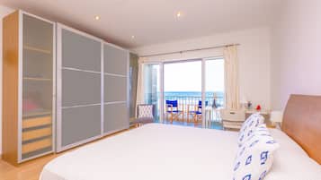 2 makuuhuonetta, silitysrauta/-lauta, ilmainen Wi-Fi, vuodevaatteet