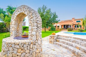 Property grounds - FINCA ES FASSER - Charming country house with a private pool near the sea – Free Wi-Fi (Son Servera)