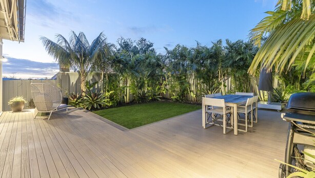 Outdoor dining - Ponsonby Maison I 3BR & Parking (Auckland City)