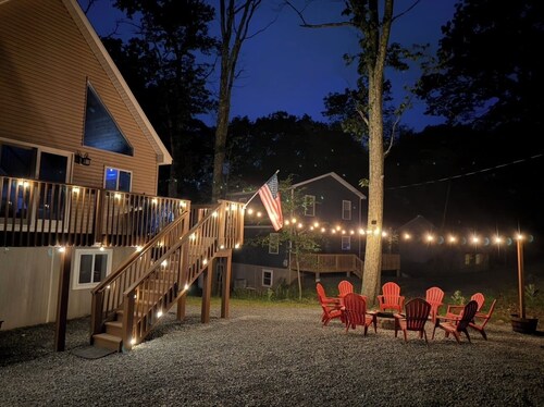 Lakeside Retreat on Lake Wallenpaupack in WLE