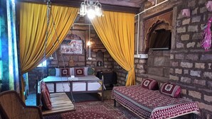 Kamar Triple Deluks, balkon | Wi-Fi gratis