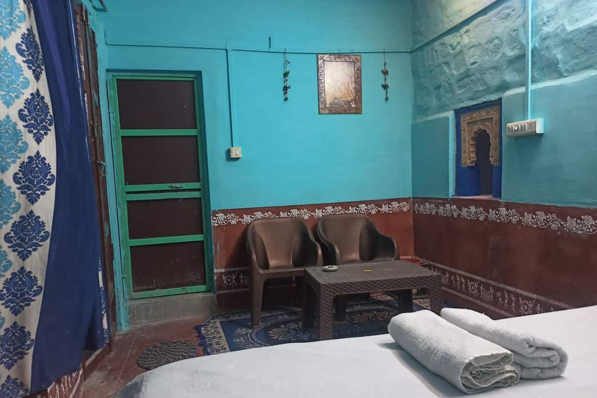 Basic Double Room | Free WiFi