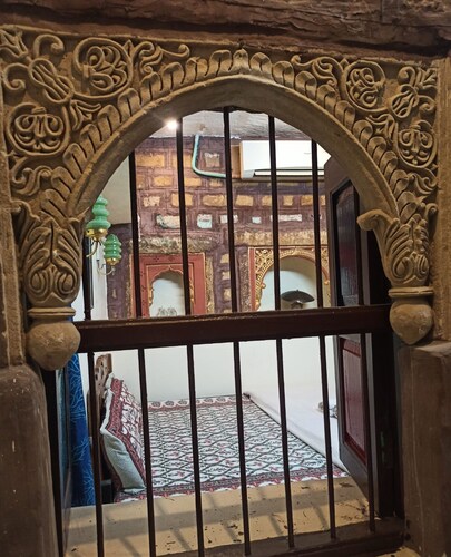 Shangri-La Heritage Haveli Home Stay BNB