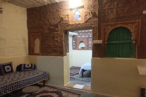 Free WiFi - Shangri-La Heritage Haveli Home Stay BNB (Jodhpur)