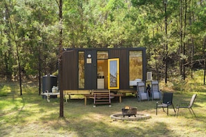 Exterior - Wombat Hideaway by Tiny Away (Laguna)