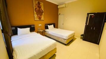 Kamar Keluarga | Meja kerja dan Wi-Fi gratis