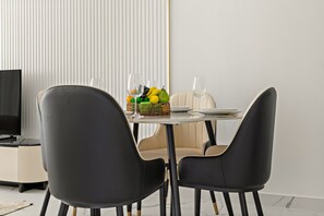 House - Opalz By Danube - 1601 2BD (Dubai)