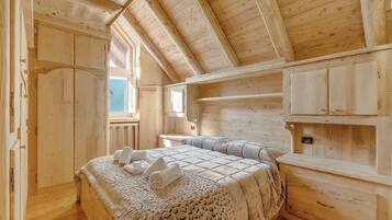 3 chambres, bureau, espace de travail pour ordinateur portable