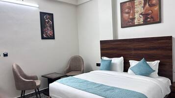 Desk, laptop workspace, free WiFi