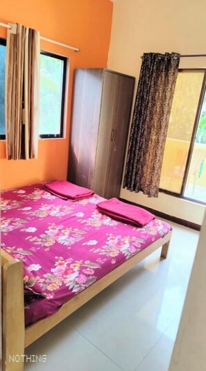 Luxury Suite, Beach View | Free WiFi