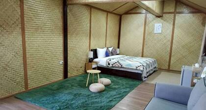 Banna Cafe & Glamping