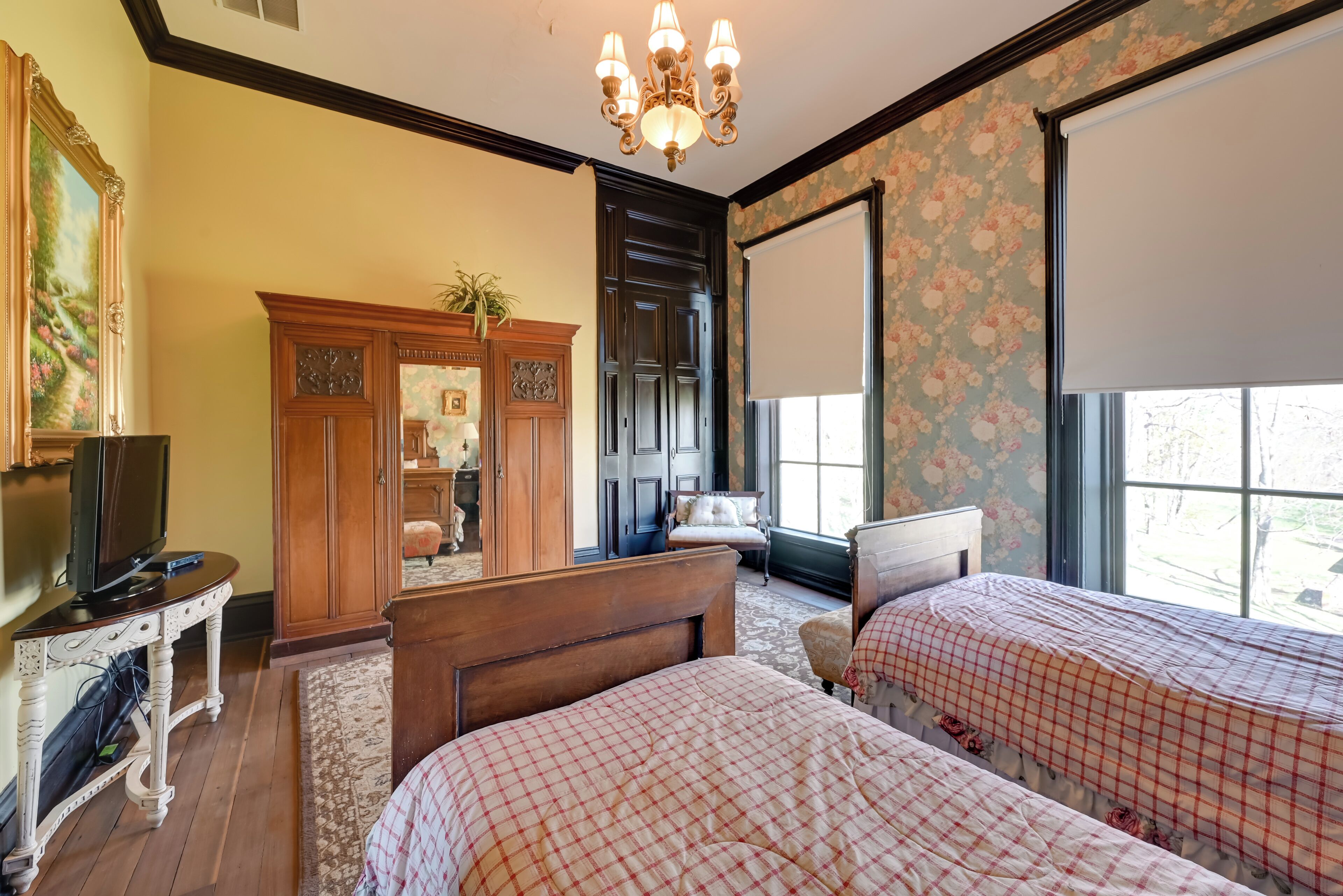 8 bedrooms, Internet, bed sheets