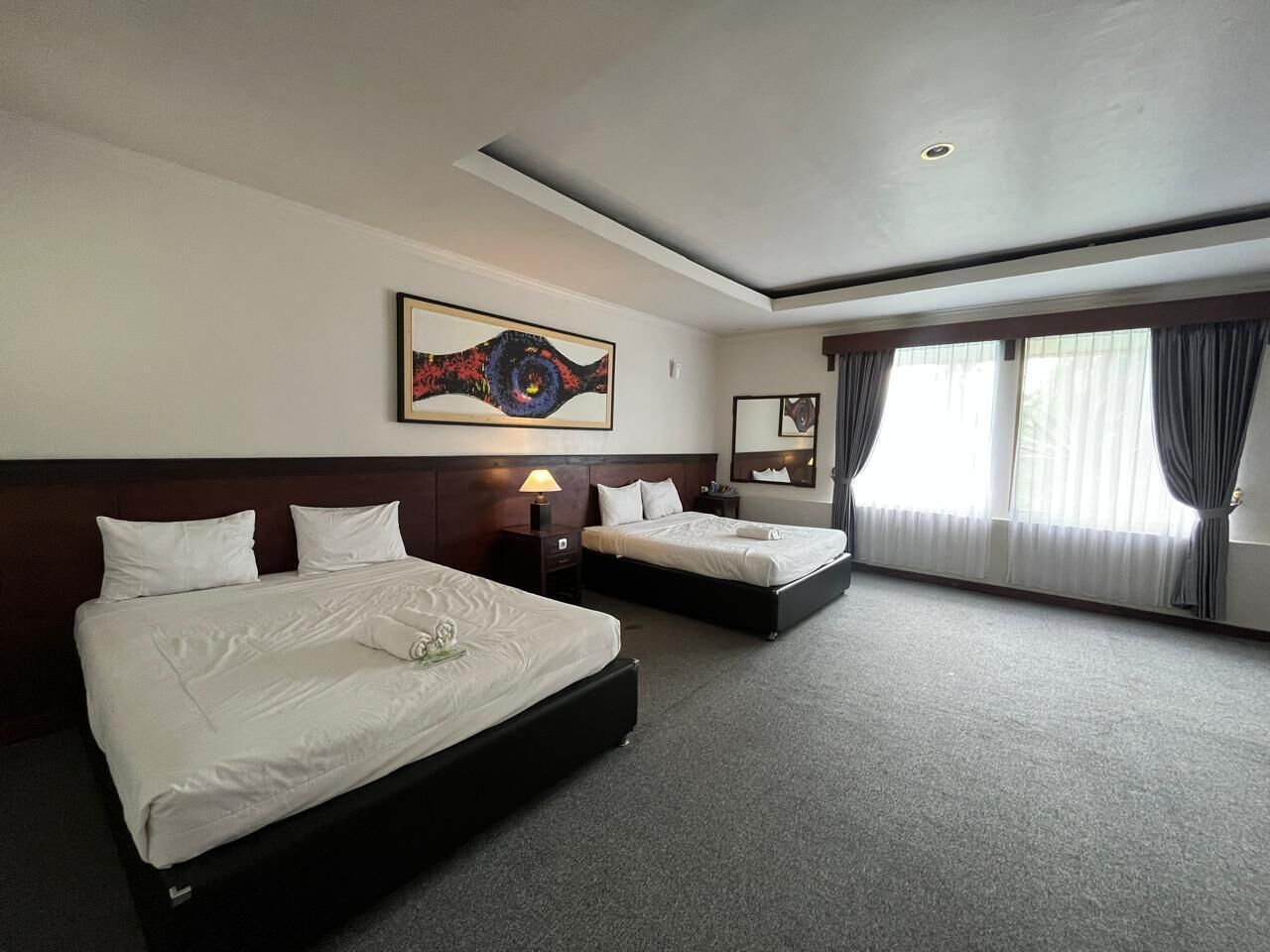 Suite Family Room