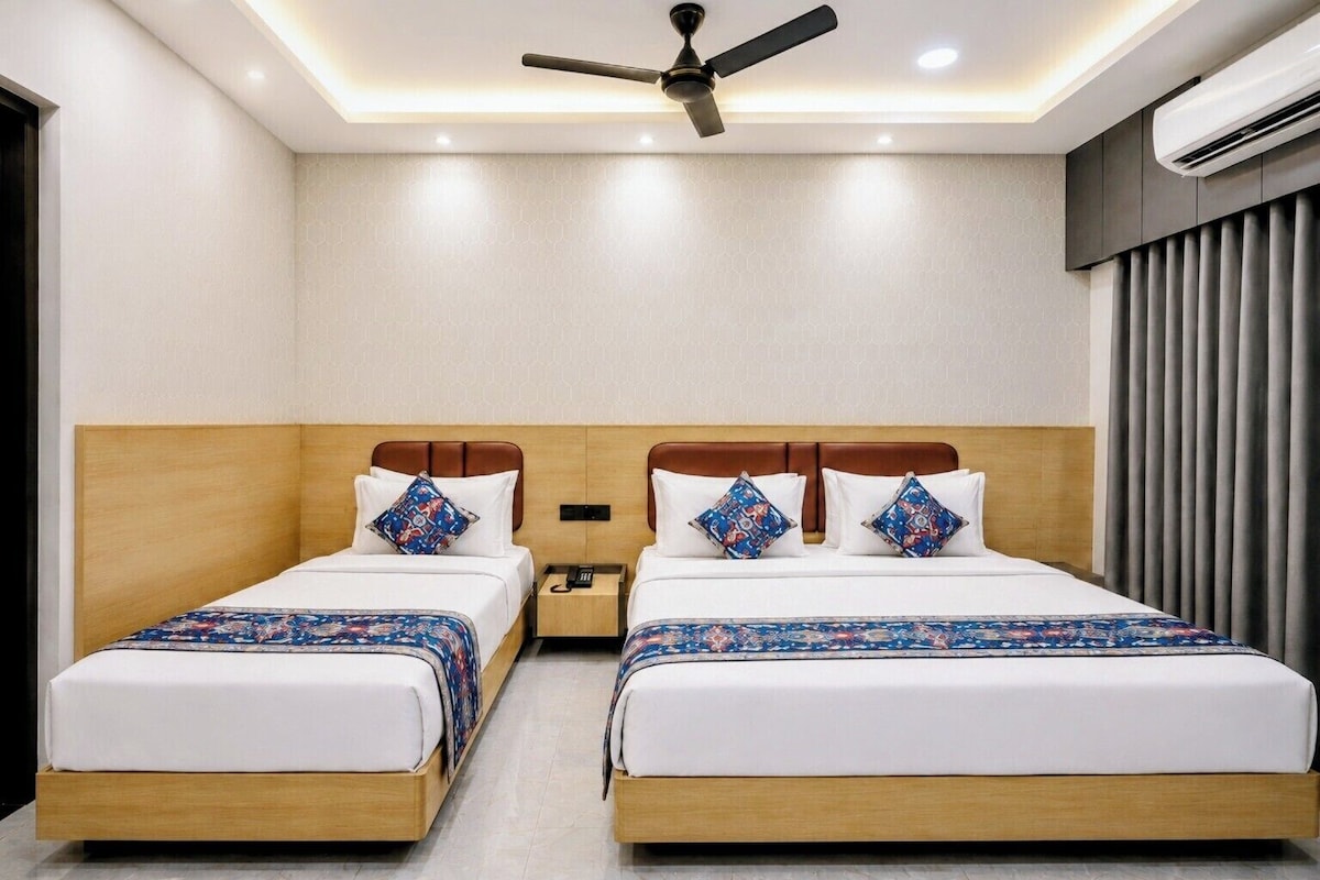 Family Triple Room | Meja, Wi-fi percuma 