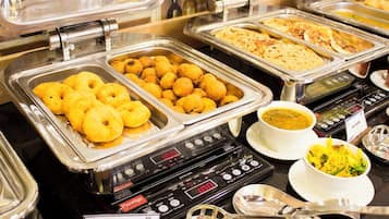 Daily buffet breakfast (INR 500 per person)