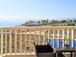 Outdoor dining - Parque Amerador by Interhome (El Campello/Villajoyosa)