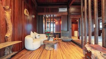 In-room safe, blackout curtains, iron/ironing board, free WiFi