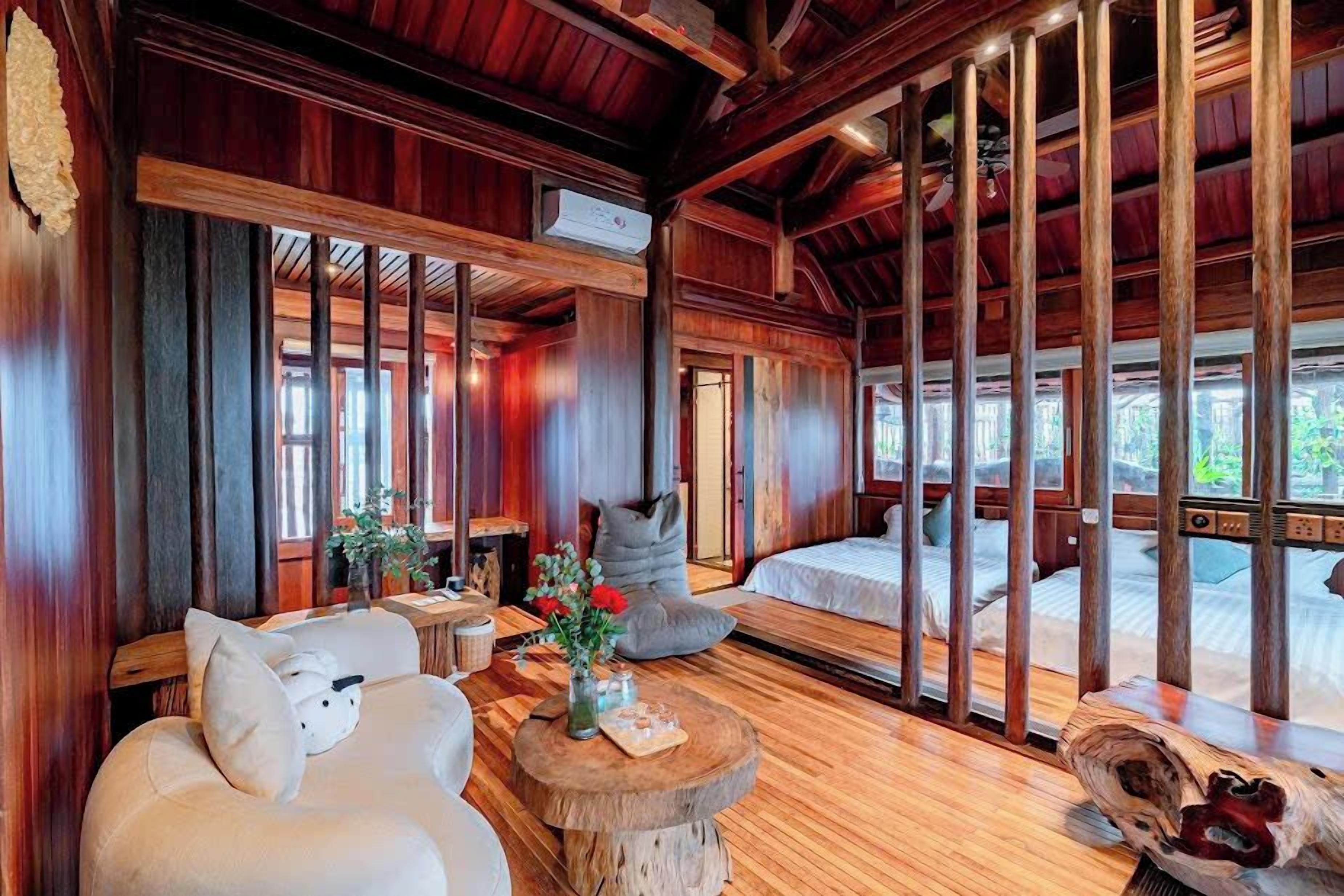 Villa, Garden View, Poolside | In-room safe, blackout curtains, iron/ironing board, free WiFi