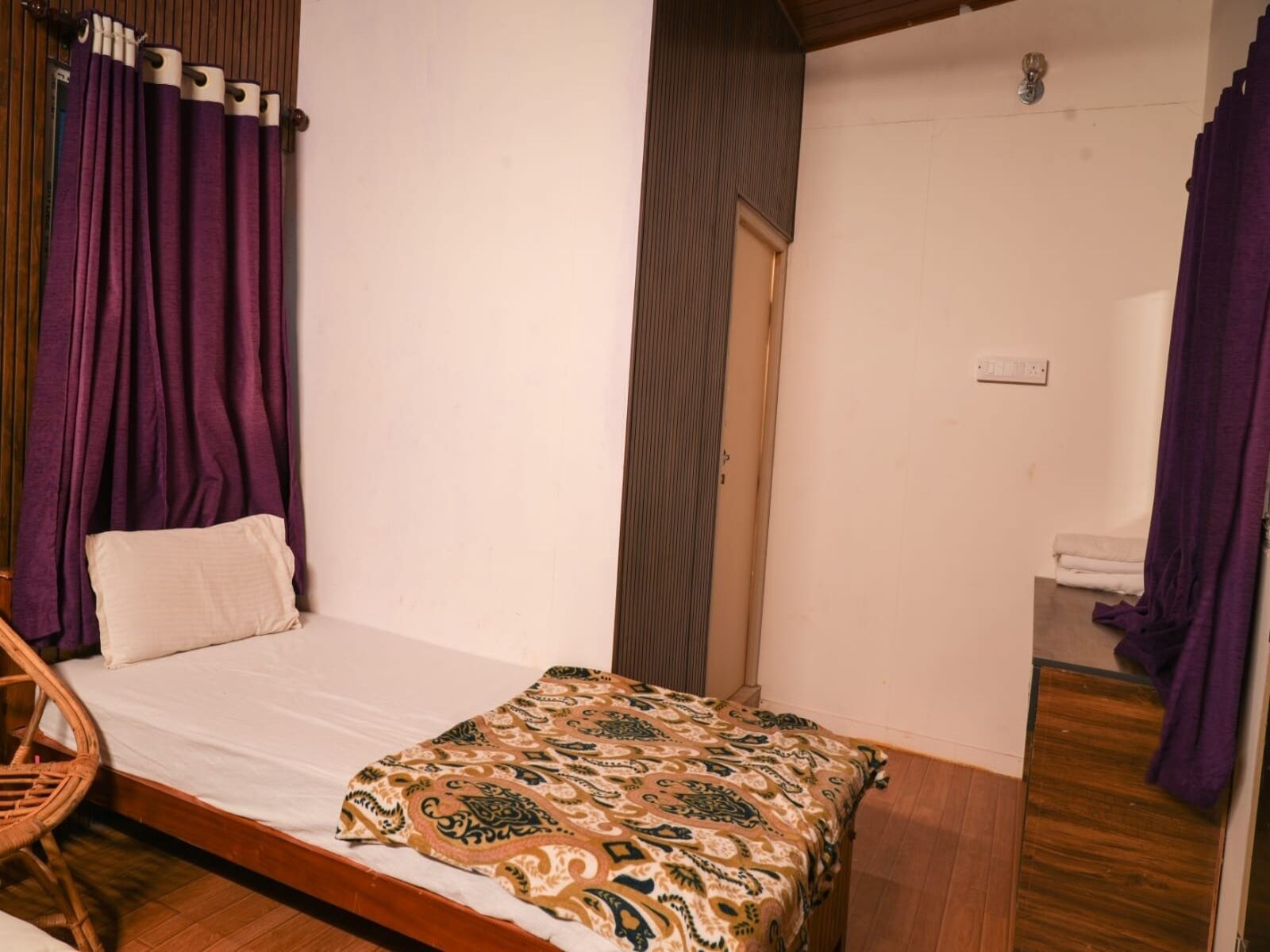 Wifi gratis y ropa de cama 