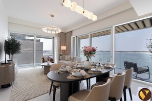 Departamento de lujo, balcón, vista a la playa | Tabla de planchar con plancha, cunas, wifi gratis y ropa de cama 