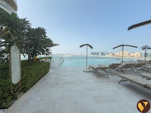 Departamento de lujo, balcón, vista a la playa | Tabla de planchar con plancha, cunas, wifi gratis y ropa de cama