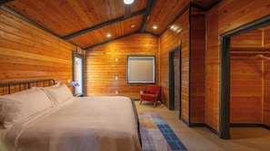 Egyptian cotton sheets, premium bedding, minibar, free WiFi - Arkouda Cabins (Big Bear Lake)