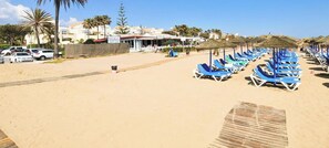 Vlak bij het strand