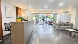 Interior entrance - Housemate Hotels & Restaurant  (Pune)