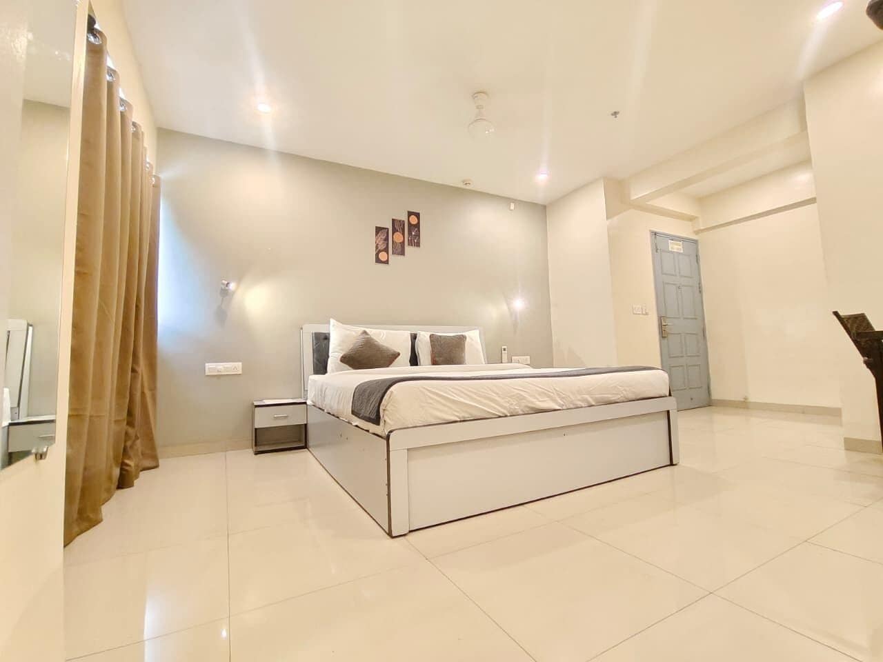 Kahden hengen luksushuone | Työpöytä, ilmainen Wi-Fi