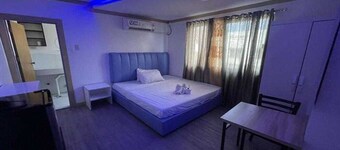 Collection O JM Lodge Near Clark Airport