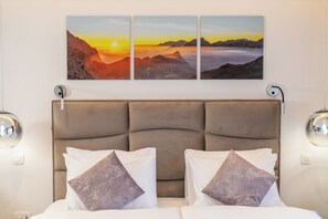 Deluxe Double Room, Balcony, Mountain View | In-room safe, blackout drapes, soundproofing, iron/ironing board - Landhouse Bled (Bled)