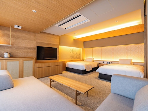 AKEKURE KYOTO SHIRAKWA