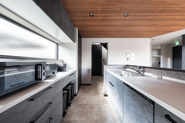 Family Room | Free WiFi - JANUS villa Furano (Furano)