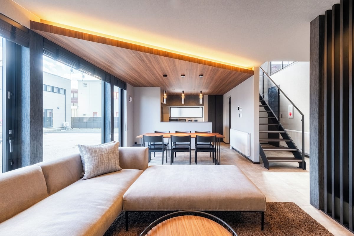 Family Room | Free WiFi