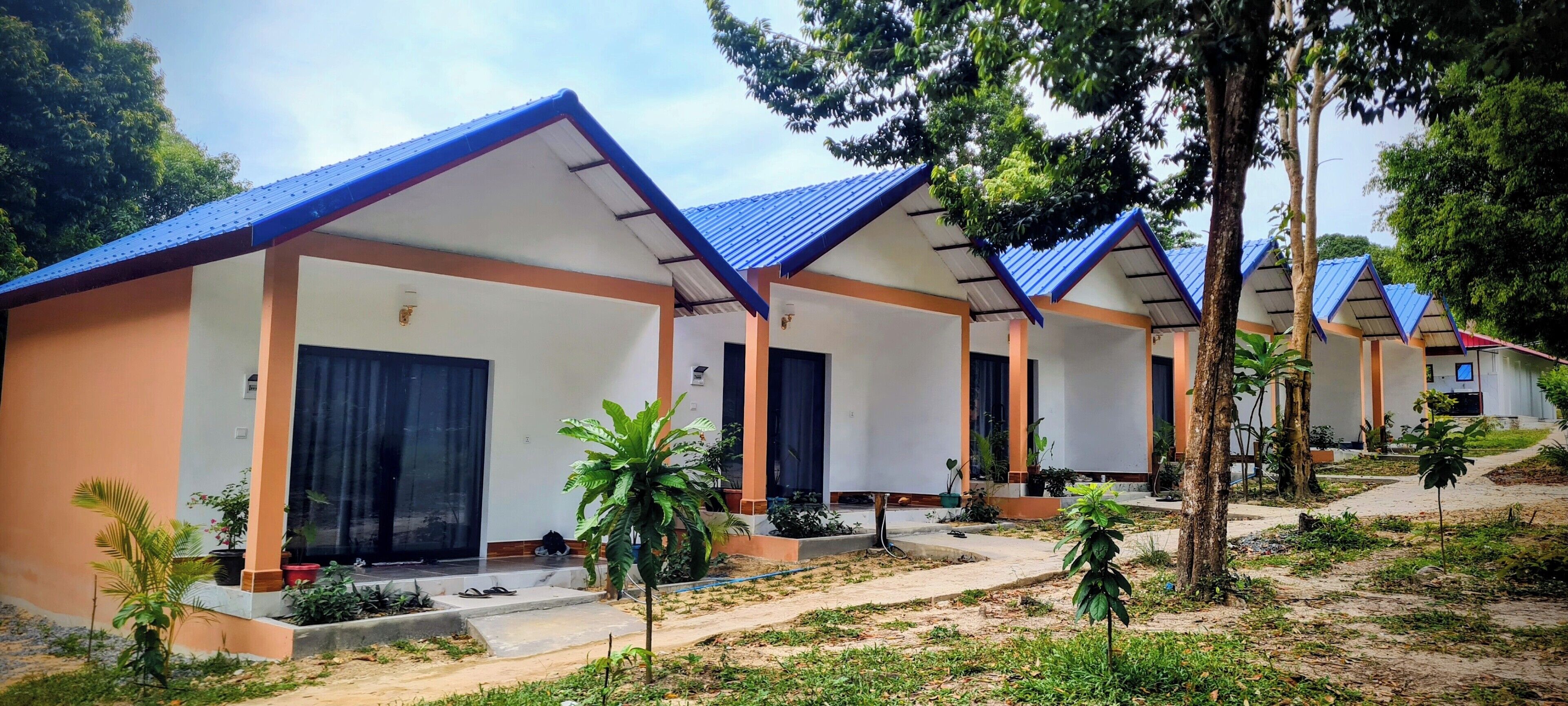 ベーシック バンガロー バルコニー ガーデンビュー | WiFi (無料)