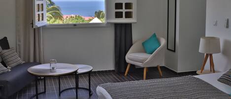 Deluxe Double Room, Bay View | Blackout drapes, soundproofing, free WiFi