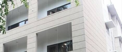 숙박 시설 정면