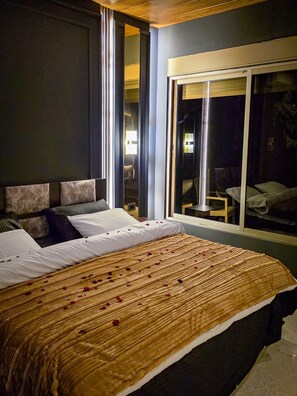 Room - This 2 bedroom retreat features elegant interiors, a serene private garden. (Dbayeh)