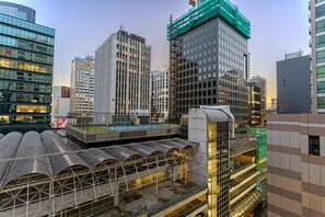 Exterior - Contemporary Cityscape Studio | Aircon, Pool & Gym (Auckland CBD)