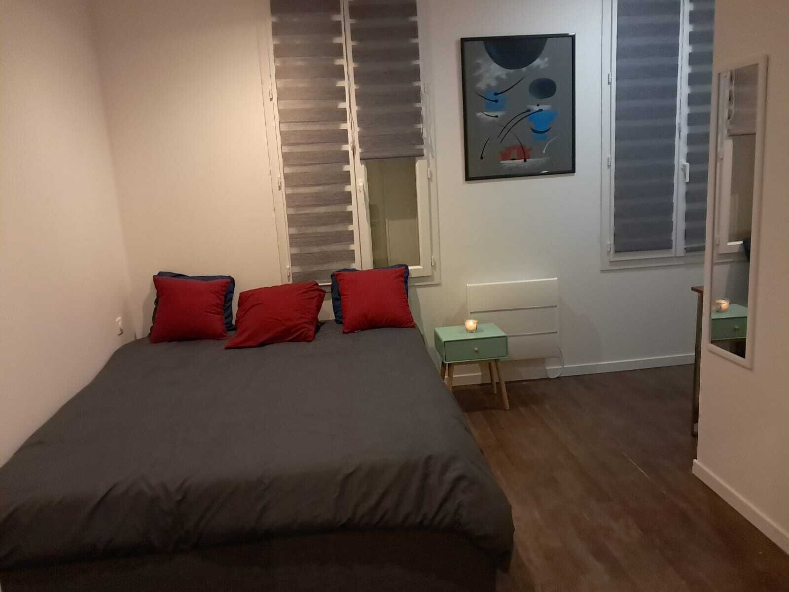 1 chambre, fer et planche à repasser, Wi-Fi, draps fournis