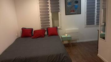 1 bedroom, iron/ironing board, WiFi, bed sheets