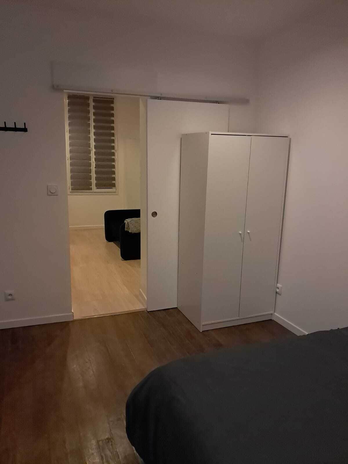 1 chambre, fer et planche à repasser, Wi-Fi, draps fournis