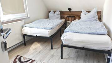 5 chambres, fer et planche Ă repasser, Wi-Fi, draps fournis