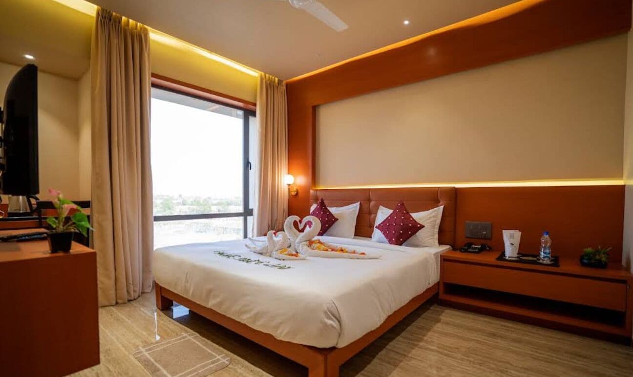 Superior Double Room | City view