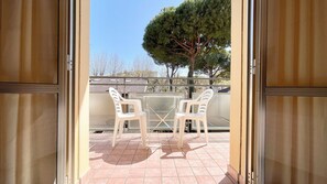 Terrace/patio - Hotel Zanella (Cervia)