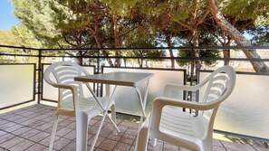 Double or Twin Room, Balcony, Garden View | Terrace/patio - Hotel Zanella (Cervia)