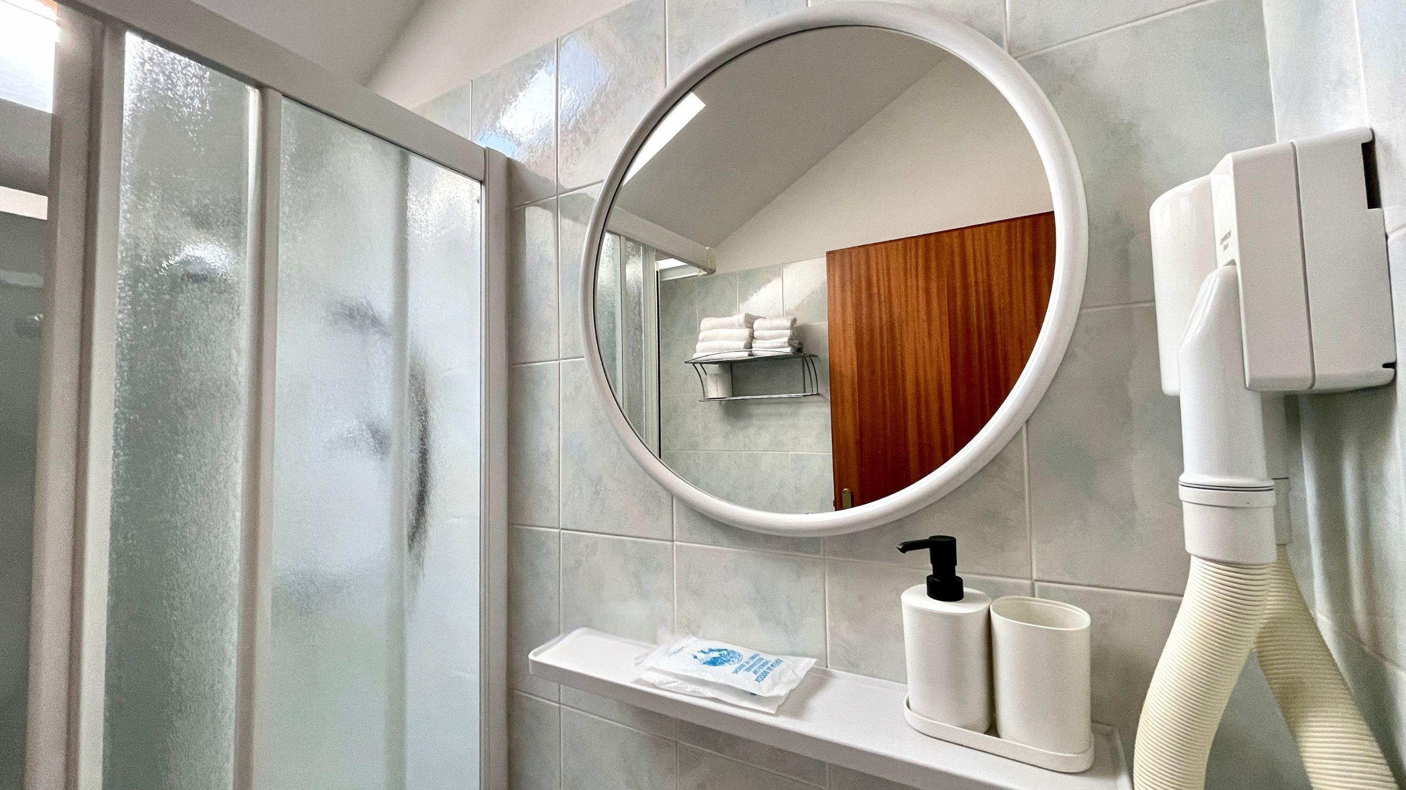 Family Room, Balcony | Bathroom | Shower, hair dryer, towels, soap
