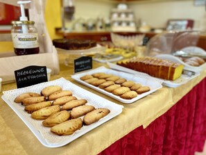 بوفيه إفطار