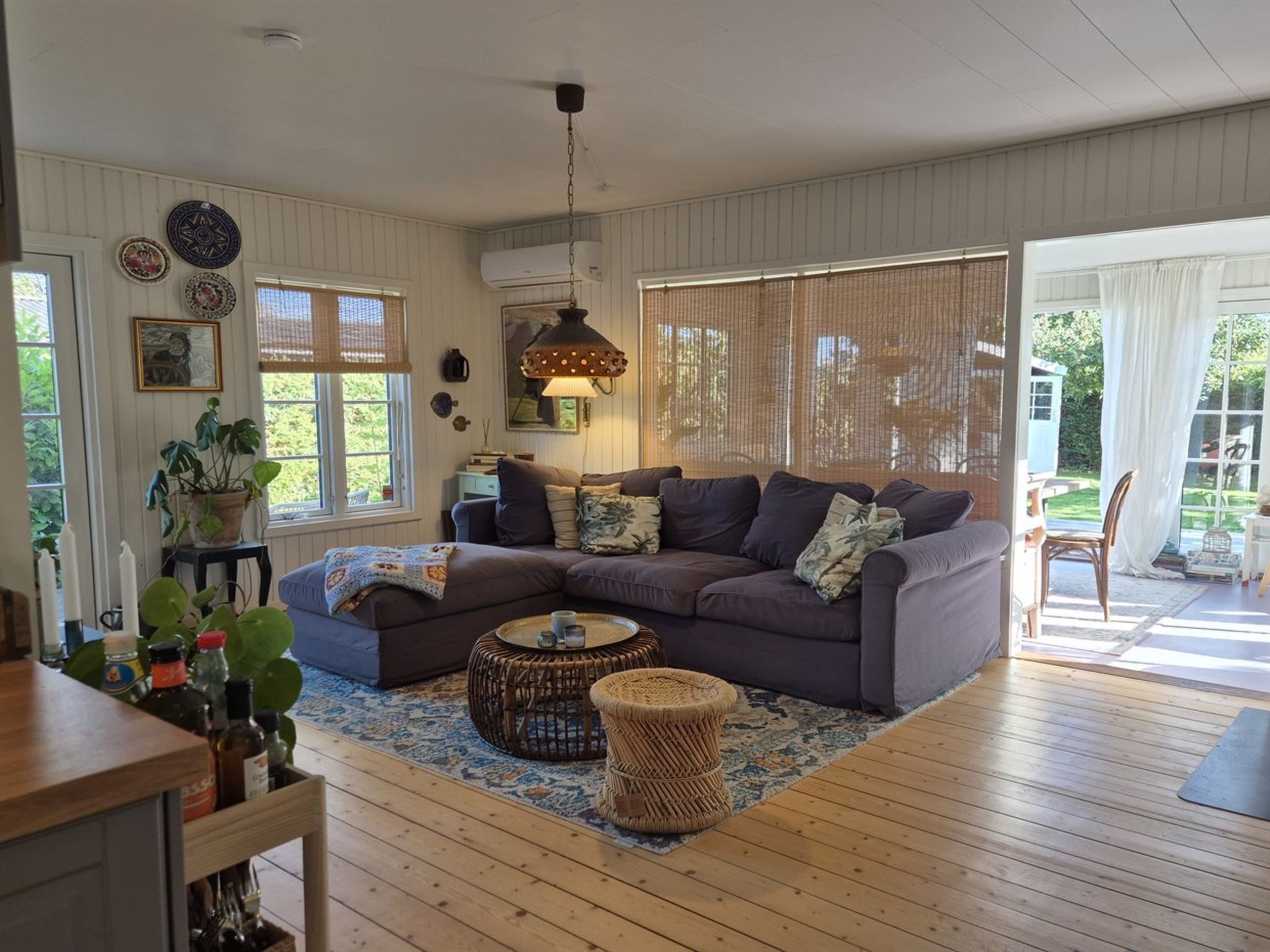 Télévision, cheminée