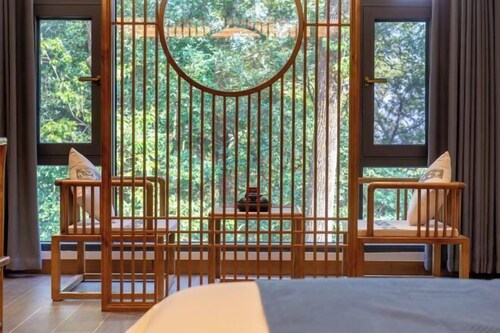 Babaling Leisure Hostel